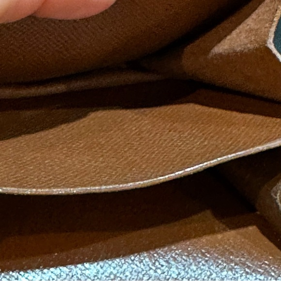 Vintage Louis Vuitton Porte Monet Gouze Monogram Coin Purse in Pristine - Picture 7 of 8